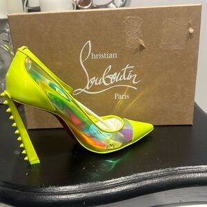 Christian Louboutin size 38 - NEW $899